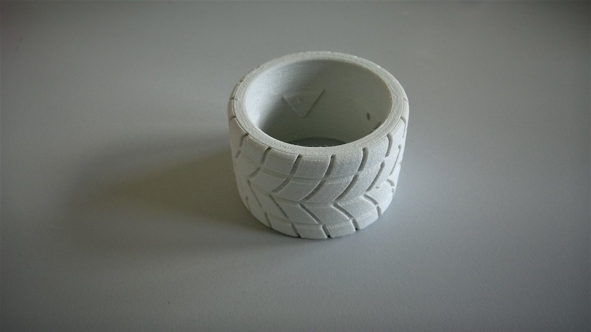 #3dprint from upcoming and very promising recycled #ecofriendly TPU #3Dprinting #filament... Stay tuned 🙂🤘🎉 #OpenRC #F1 tire