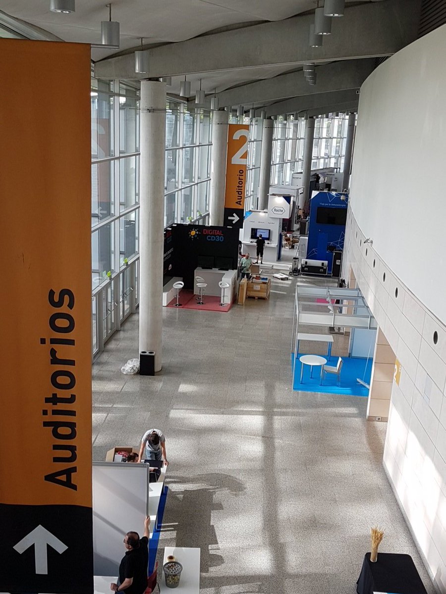 EnriquedeAlava's tweet image. Acabando de montar la exposición comercial. Estamos a punto de empezar #SEAP2017V