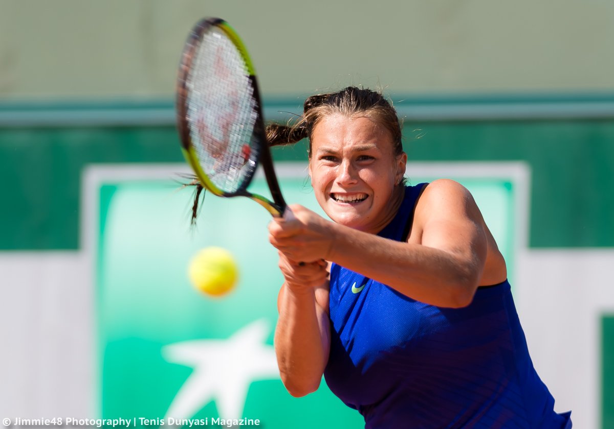 ARYNA SABALENKA - Página 2 DAhfKPeXcAM9KAm