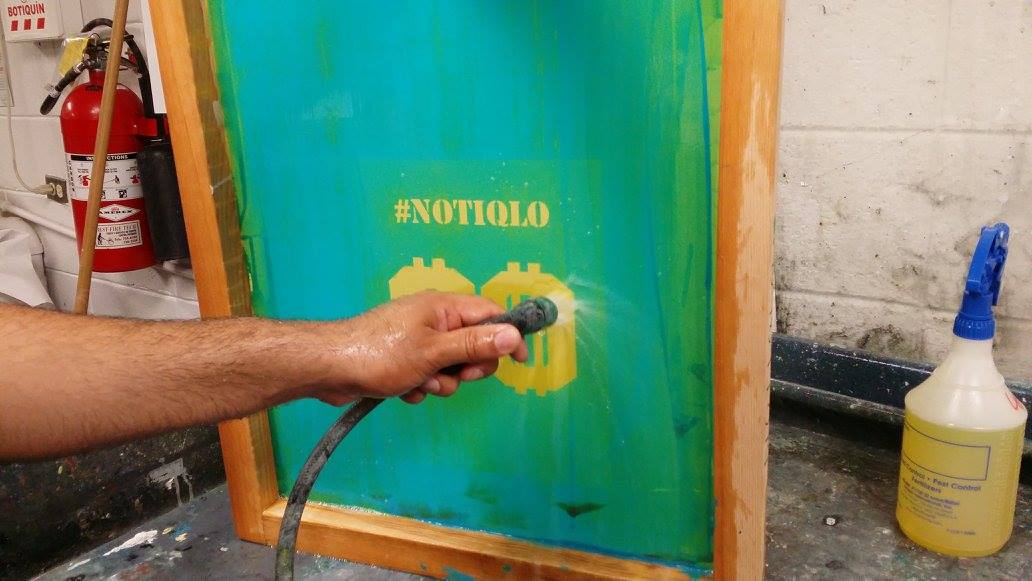 PinnacleGraphs's tweet photo. 4. Revealing the design with the water presure #GraphicDesign #Serigraphy #ScreenprintingFrame https://t.co/dNOW9mOtjN