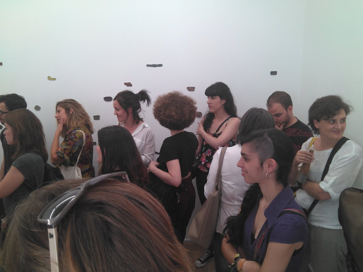 galeriasilvest3's tweet image. Tania Tsong presentando su proyecto "Sopa de Letras" en Galería #silvestre  @entreactoEs @DoctorFourquet #Madrid