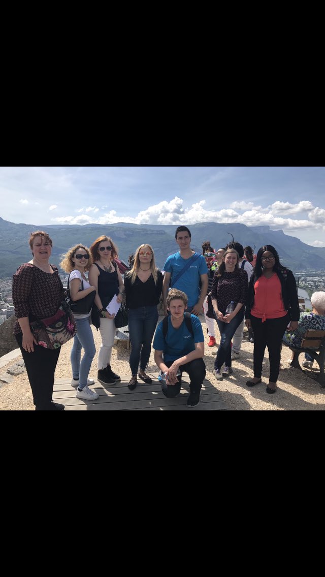 <a href="/civigaz42/">Civigaz42</a> 1er prix🥇Solidaire (JT des volontaires) et 2 ème prix innovation ( calendrier 2017)  👏🏽👏🏽👏🏽🍾🍾🥇🥇🥈🥈🥈🥈