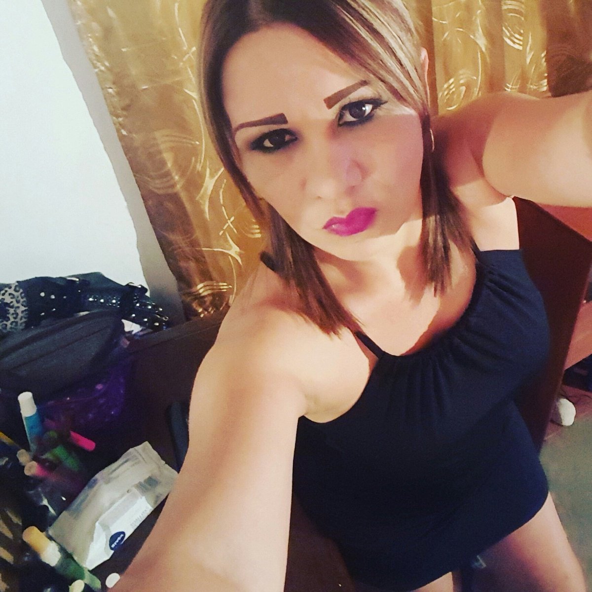 cecisalas79's tweet photo. #NuevaFotoDePerfil https://t.co/Xib9FRzSvw