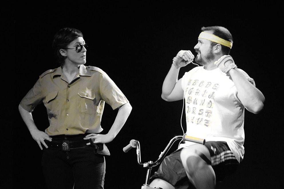 <a href="/TeatroPequeno/">teatro pequeño</a> en <a href="/Tejemanejeando/">Tejemaneje</a> , viernes 23 mayo a las 21:00. Reserva tu entrada en:tejemaneje.es/agenda, #tejemanejeando