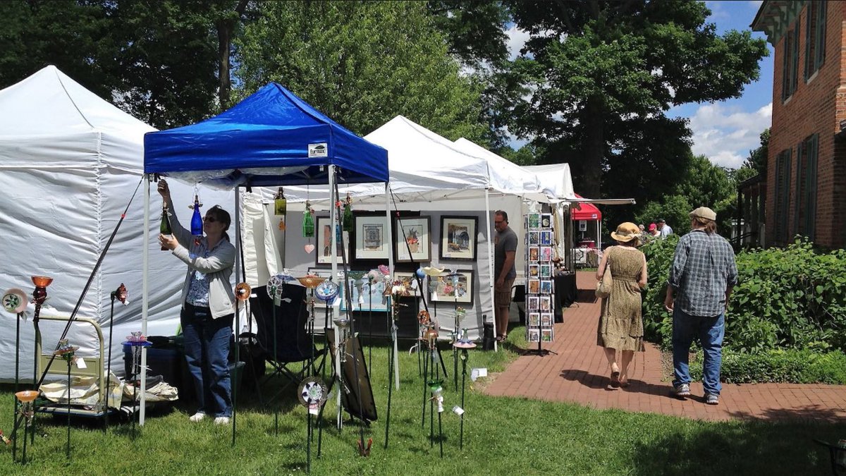 GraueMillMuseum's tweet photo. Annual Fine Arts Festival, Sat 6/3 &amp; Sun 6/4, 10 to 5. Talented artisans exhibit &amp; sell their wares, outdoors &amp; Graue House. Free admission! https://t.co/cxeRdNA6gx