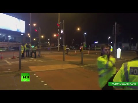 Varios muertos y heridos en  concierto en Manchester VIDEO: RT en Español ow.ly/Z72T30bXo0L