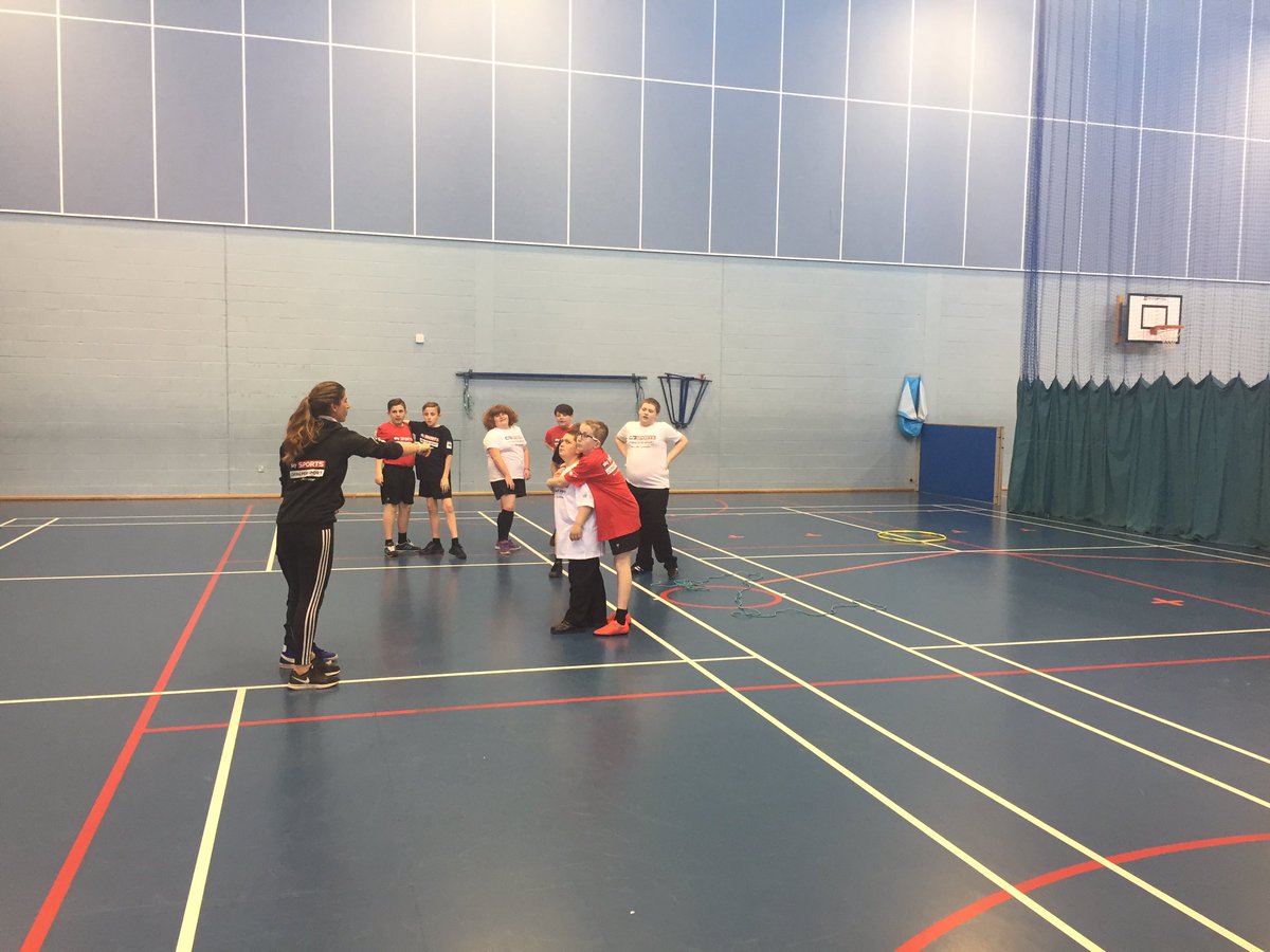TheEPortSSP's tweet photo. Thank you again @Jenna_Downing for today's @SkySportsLFS working with the @UCEAcademy students #sslfs #6keys2success #mentaltoughness https://t.co/rNmx9hrTtZ