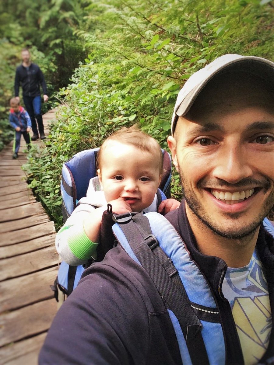 2TravelDads's tweet image. A1:  we love #hiking because it gets us out in the fresh air. Nature is the greatest teaching tool for kids too. #CheapOairChat #travel