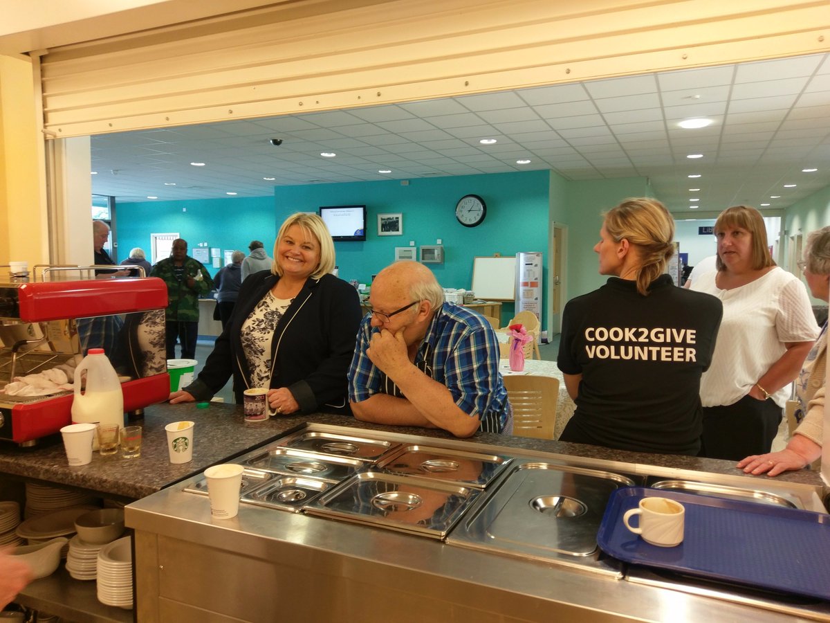 SLumley's tweet photo. Checking out the new coffee machine @ForwardAssist1 @JulieDenton007 @Alanspearman1 @JCForwardAssist @Bobbobthedriver https://t.co/Sm3x5Cmqro