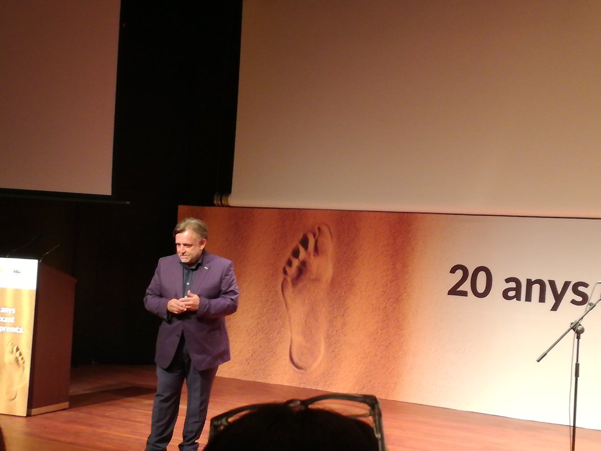 Laura Rosillo tweet media