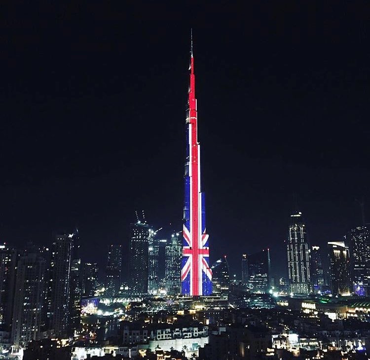 Dubai shines for Manchester.