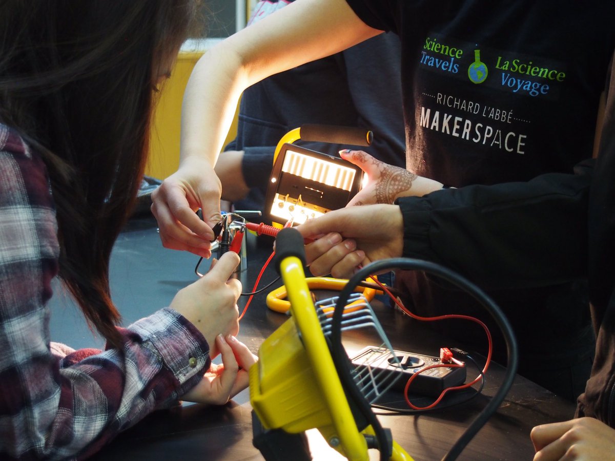 Collaborating with <a href="/UOMakerspace/">uOttawa Makerspace</a> &amp; <a href="/uOttawaGenie/">uOttawa Engineering</a> for #odysci to deliver hands-on #STEM workshops in Eastmain &amp; Waskaganish, QC. <a href="/Od_Sci/">Odyssée des sciences</a>