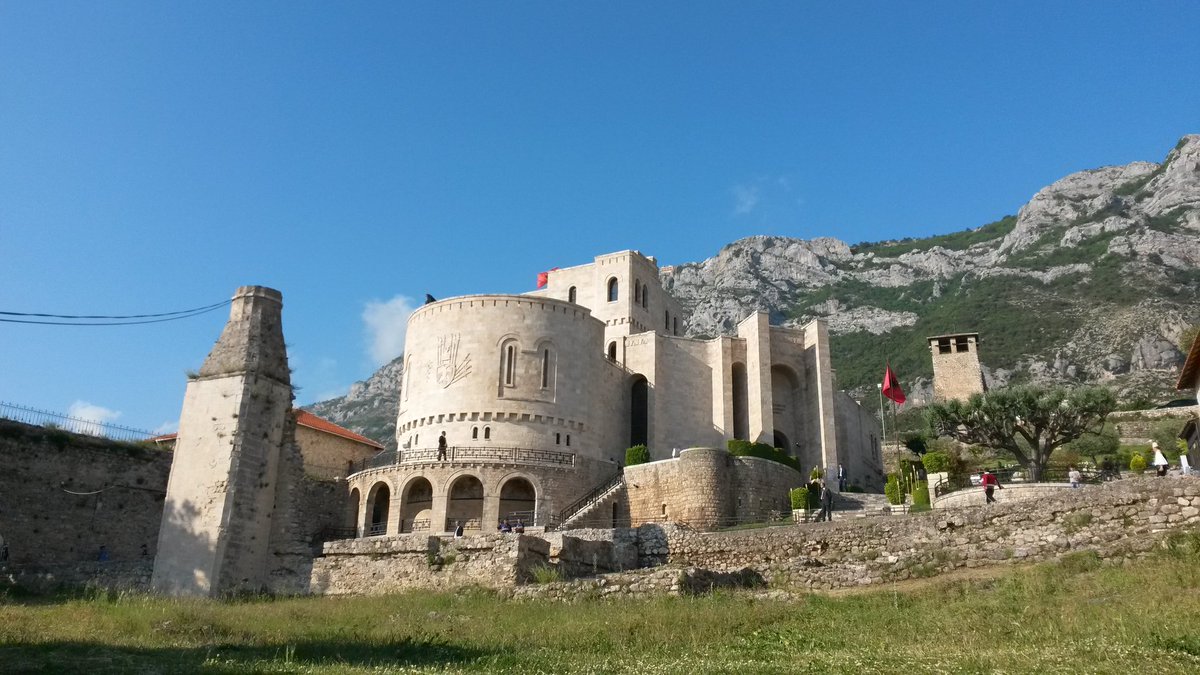 JohnMiltonAE's tweet photo. @johnfdtaff Greetings from #Albania, Mr T! https://t.co/qmXkFzhfAA