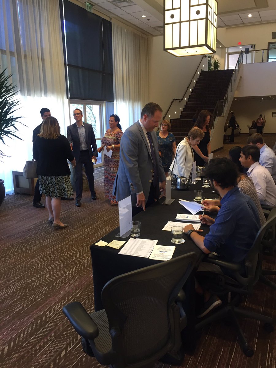 EVPartnership's tweet photo. Registration is now open for the 2017 #SRPForum luncheon event. Looking forward to Keynote Grady Gammage Jr. & panel discussion. https://t.co/Ny52Yuvs5E