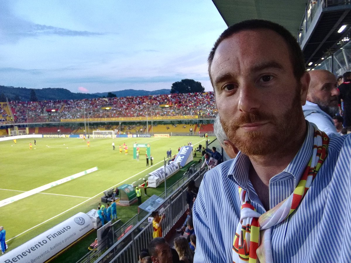 angelomontella's tweet photo. Che spettacolo il Vigorito! Noi ci siamo e ci crediamo! #ConquistiamolA! Forza #Strega! @bncalcio #BenSpa https://t.co/yTiyJcd1zp