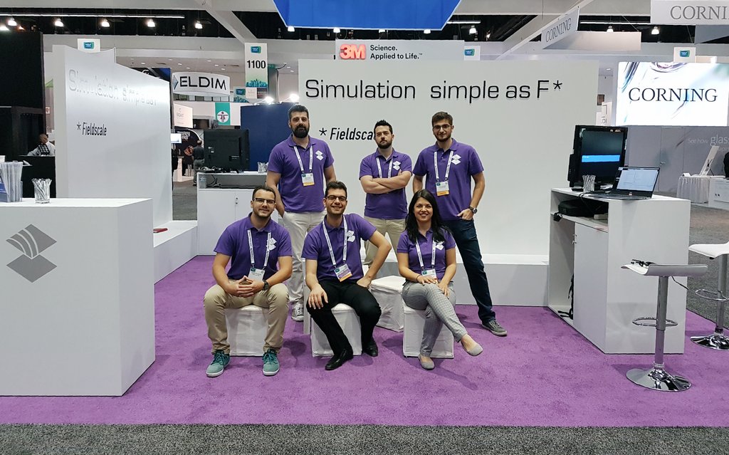 Fieldscale_com's tweet image. Fieldscale team ready to Rock the Show!
 #DisplayWeek17 #Engineering #simulation