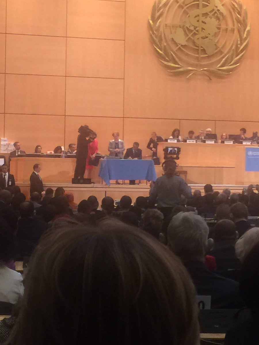 Dr_Ephrem's tweet photo. @DrTedros has officially signed his contract as DG elect of the @WHO @DrSenait @FMoHealth @KeseteA https://t.co/HBjOxfaF6U