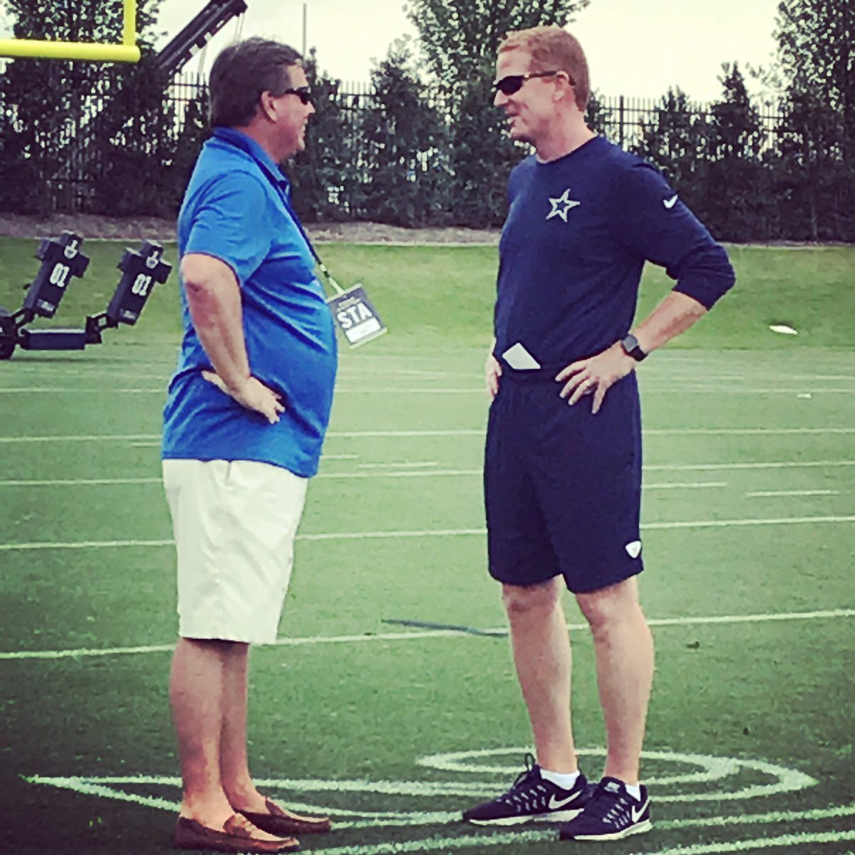CoachMcElwain's tweet photo. A big thanks to Coach Garrett and the @dallascowboys for having us out at OTAs today. Pretty cool seeing some Gator Greats out there too! https://t.co/8HH6rFofJJ
