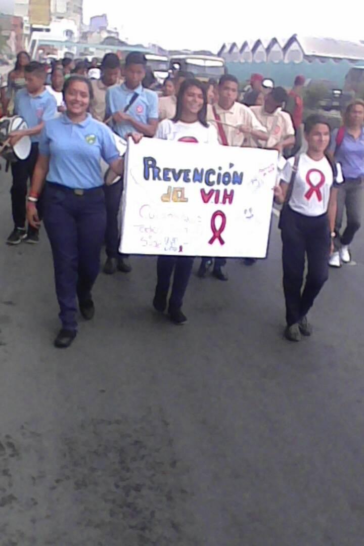 programasvar17's tweet image. Hoy @MPPSALUDVARGAS @DraYadiraCG #ONA #DPPD #ZE #GDP Gran Caminata por la Prevencion Escolar del VIH/SIDA