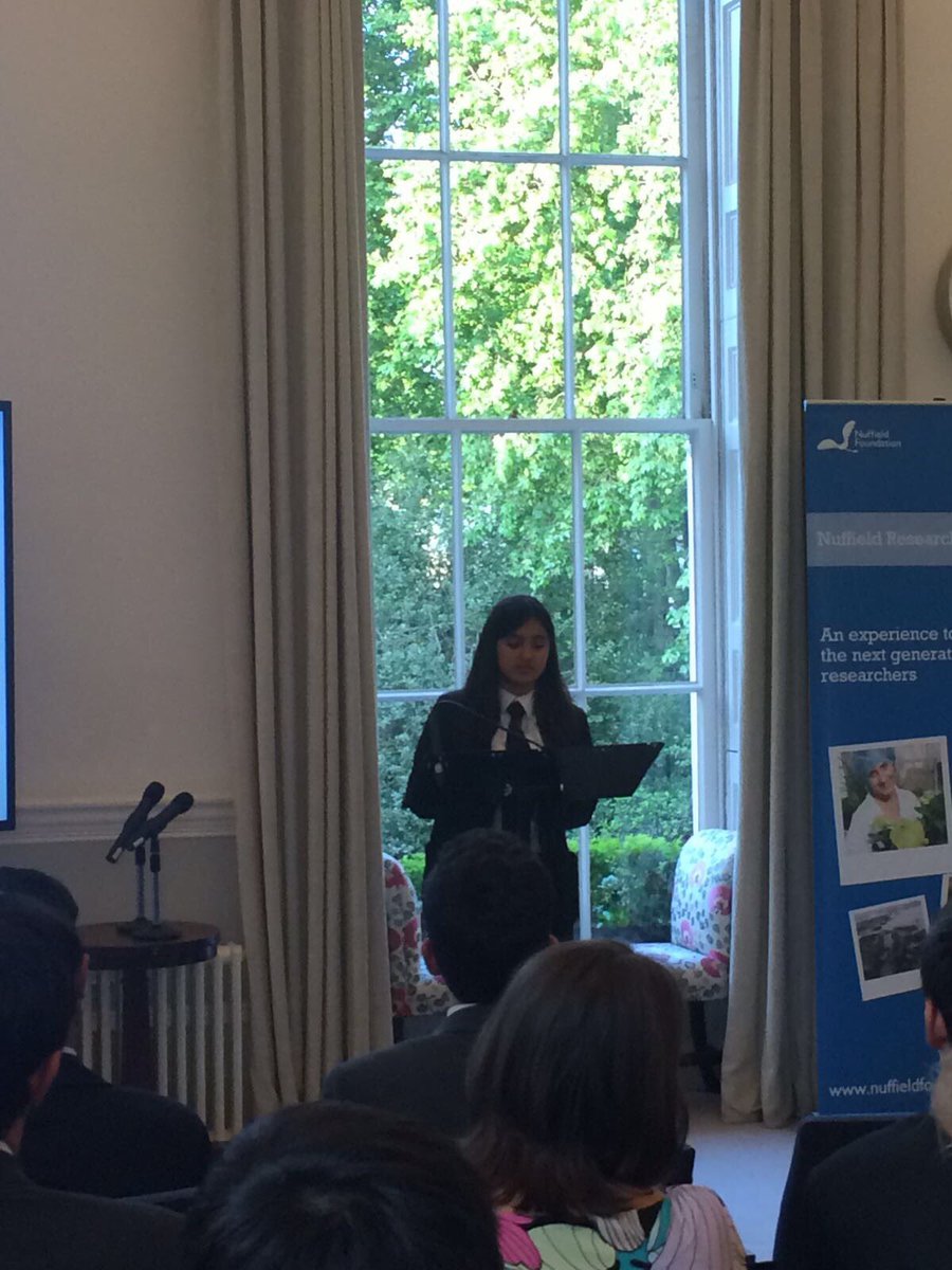 Inspiring @LamptonSch pupil Shambhavi talks about how @RISchools has helped her. Including visiting <a href="/GSK/">GSK</a> and taking part in Uni Pathways.