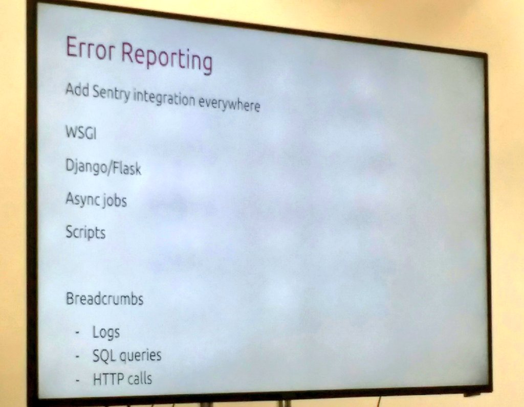 matthewpskelton's tweet image. .@bloodearnest "Sentry provides a nice workflow for developers to collaborate on fixing errors" +1 for Dev UX  #leedsdevops @leedsDevops