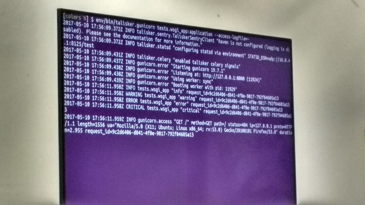 matthewpskelton's tweet image. "Colours make for a better developer experience when looking at logs" - @bloodearnest  #leedsdevops @leedsDevops