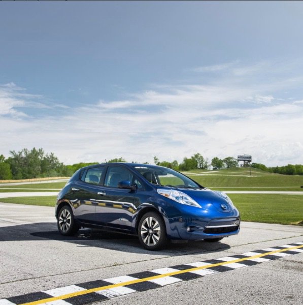 Ready. Set. Go! #NissanLEAF #LEAF 📷 : <a href="/stevenphamphoto/">Steven Pham Photo</a>