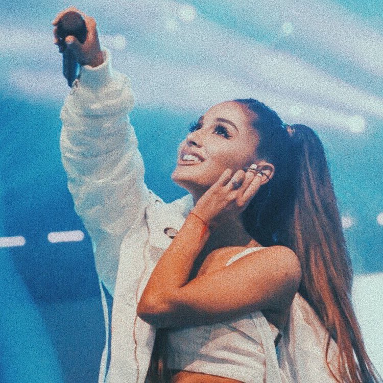 jawshalfa's tweet photo. thinking bout you https://t.co/ziubhxwIJn