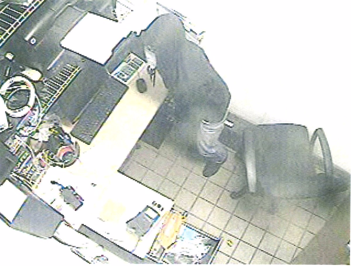 <a href="/CT_STATE_POLICE/">CT State Police</a> seeking public's help in identifying suspect wanted for Colchester @DunkinDonuts burglary on 5/17