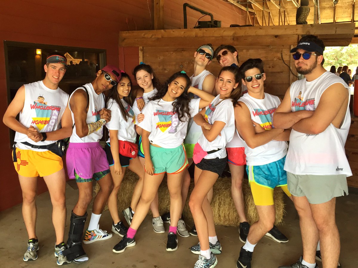 wholesome homies take field day 😤💪💯🔥