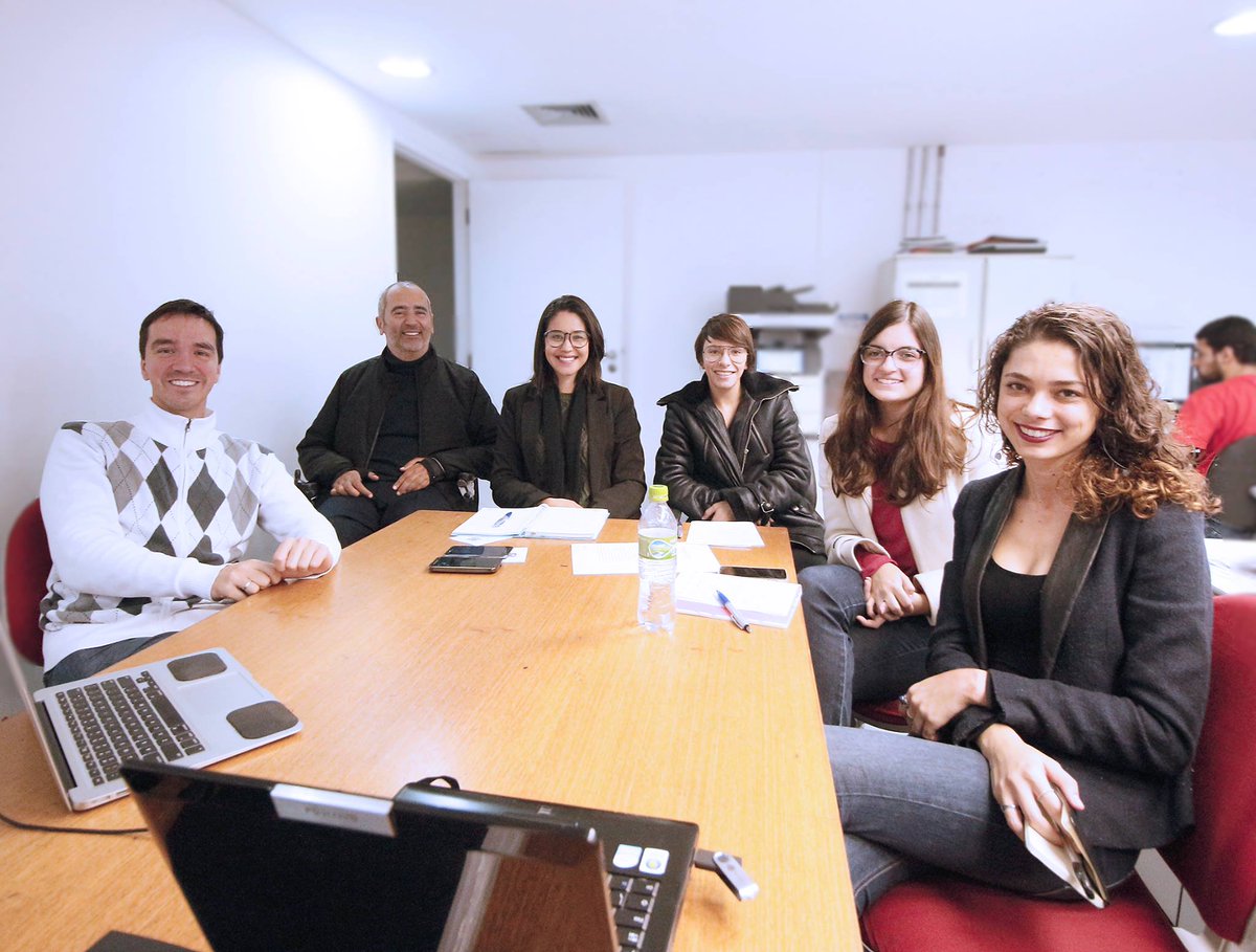 sp_acessivel's tweet image. SMPED se reúne com fundadora do SP Acessível bit.ly/2rQiGEQ #SPAcessível #SMPED #Parknet #Inclusão #Acessibilidade