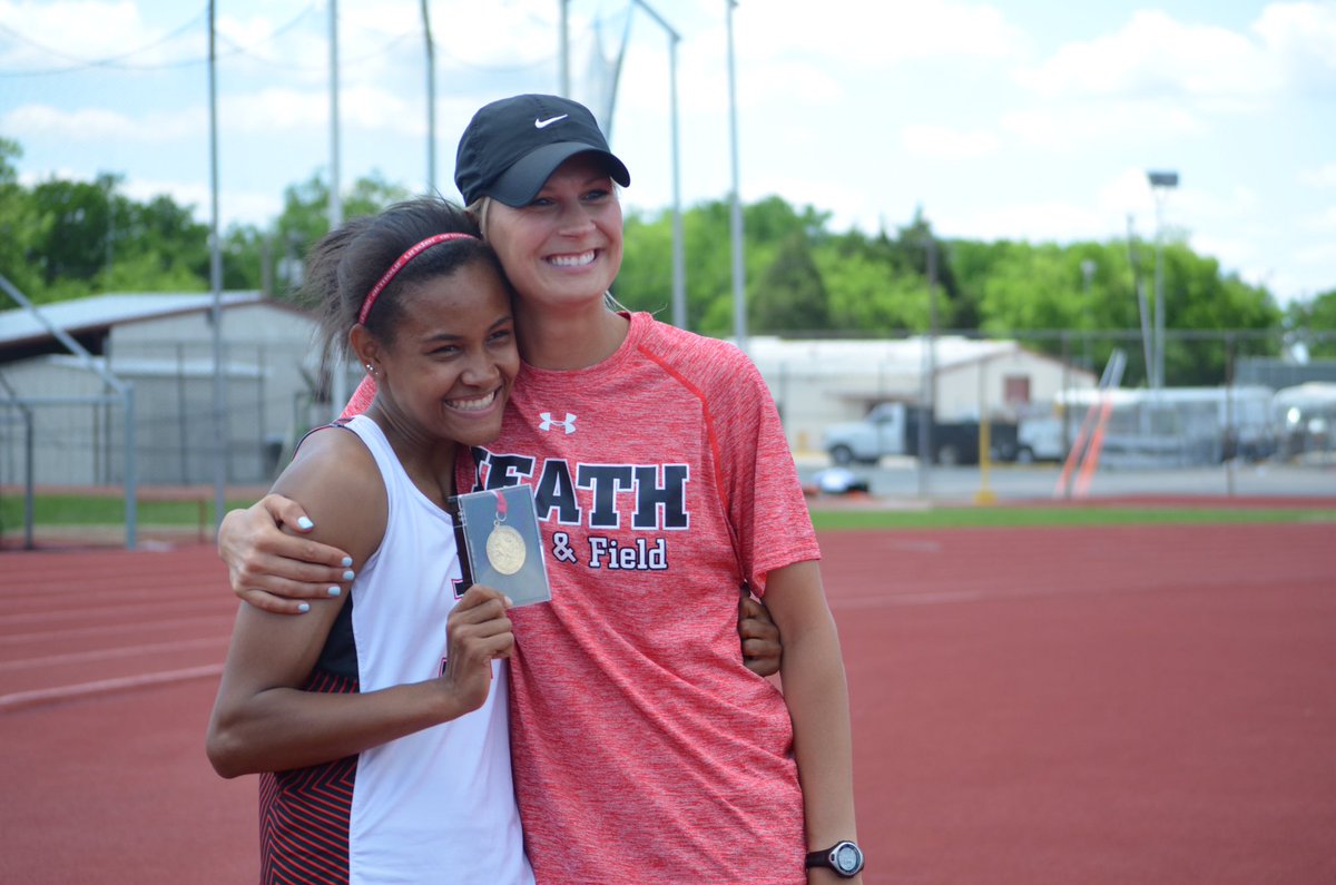 morgan_talley16's tweet photo. HBD to one of the best coaches ever!!🎊💘 thank you all you've done for me Coach Camacho, i will miss you a ton next year)): I LOVE YOU LOTS💛💛 https://t.co/Rx90T5fnrF