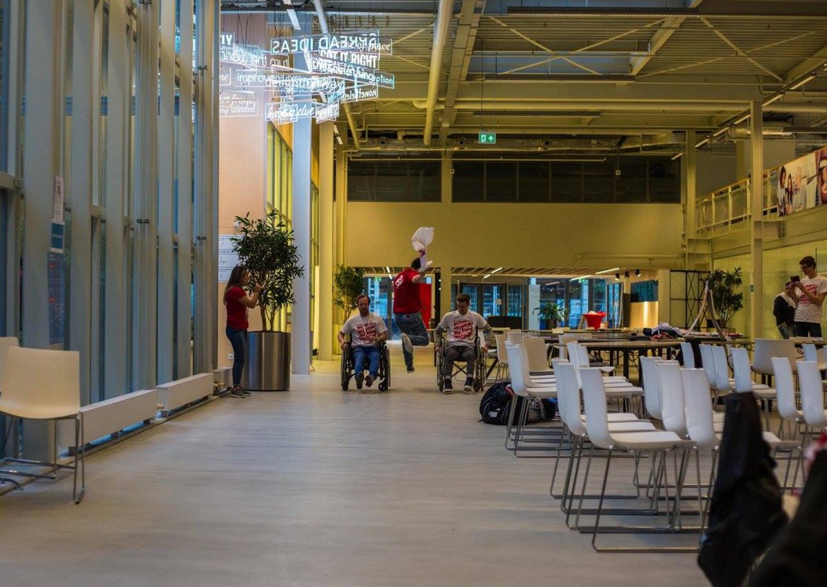 Jesse van Doren tweet media