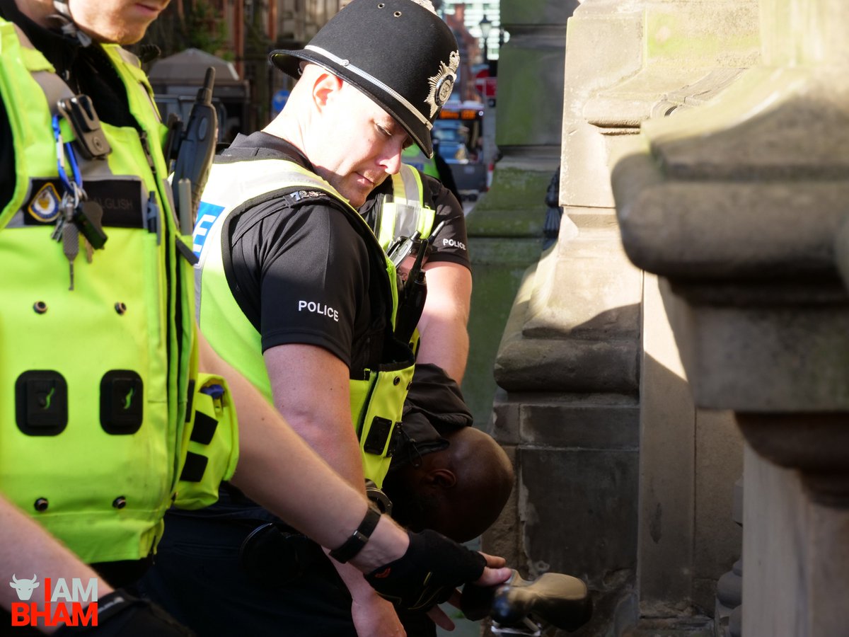 IAmBirmingham's tweet photo. BREAKING: Man apparently armed with large knife and a baseball bat arrested during #Manchester attack vigil in #Birmingham this evening. https://t.co/sa8a8SHXqJ