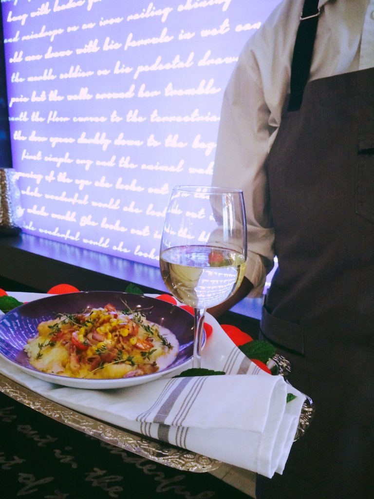 BHistoricSav's tweet photo. Southern cooking with a twist. #BHistoric #K320 https://t.co/0EKC9eKxW9