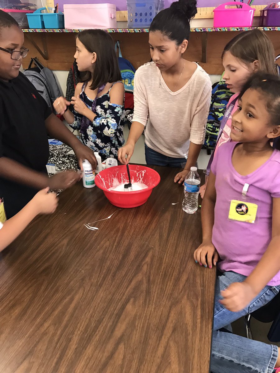 emlygldn's tweet photo. SLIME Math &amp; Science Lesson! #ruthes https://t.co/UJQb1wAbHK