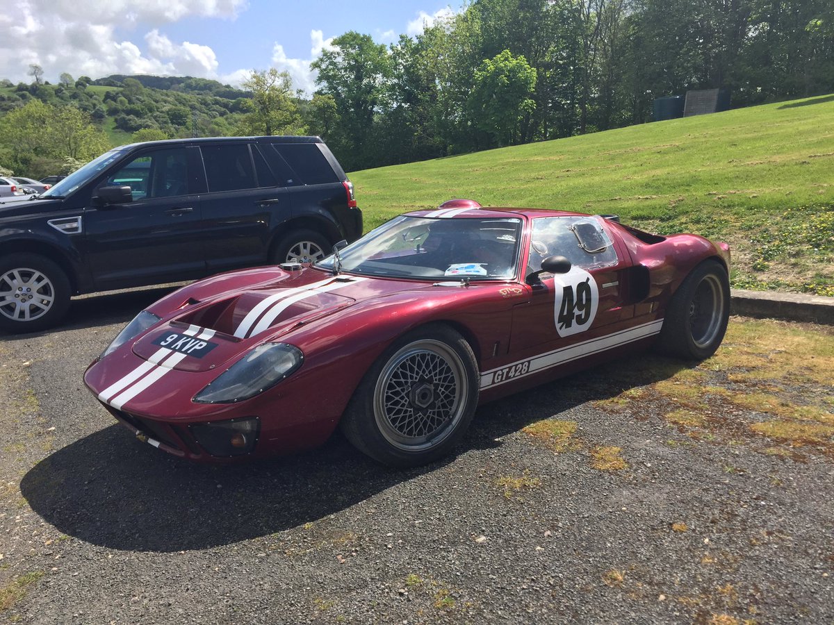 jakebishop322's tweet photo. Ford GT40 https://t.co/LwGl8IUjqu