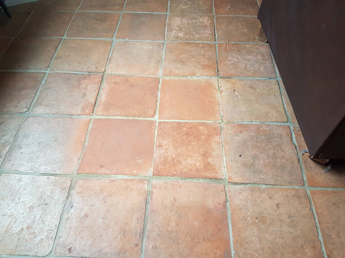KSWCleaning's tweet photo. Know anyone with a floor that needs looking after then send them my way.
https://t.co/596KBWrnHS https://t.co/E4GjvuHOL9