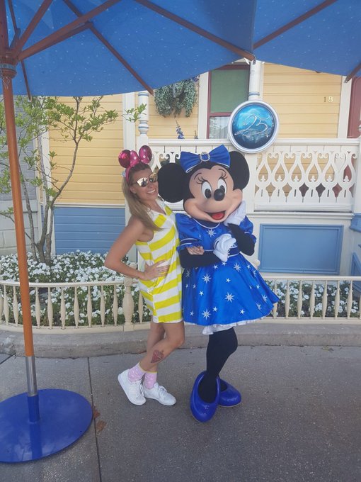 Disney ❤ https://t.co/pIrAB6ltzg<a href="/tag/gala8ghvip"class="tags"><span>#gala8ghvip</span></a>