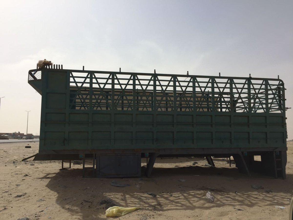 صندوق لوري   سقس البي
نظيف وسليم من كل النواحي الطول 6،75 متر  الموقع الحساء 050788587