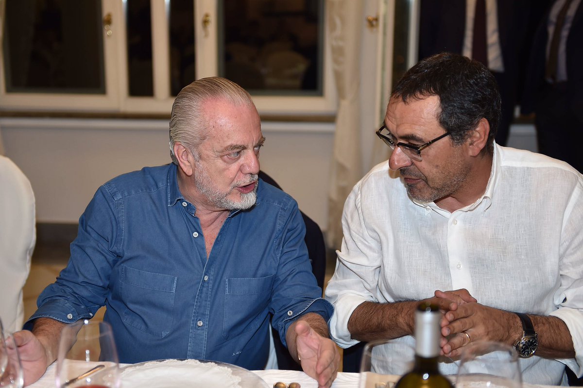sscnapoli's tweet photo. Cena a Villa d'Angelo, @ADeLaurentiis: "Stagione straordinaria. Grazie a tutti" ➡️ https://t.co/oAJPSXIe1C 🎉 #ForzaNapoliSempre 👏 https://t.co/vDjv2E8DGh