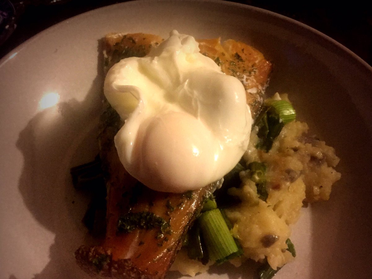 CorinneCaddy's tweet photo. Food of the Gods. A simple dinner of poached egg, spring onion mash and #SmokedHaddock from fishmonger #NickTheFish based @CanalsideFarm https://t.co/YqNShASHqM