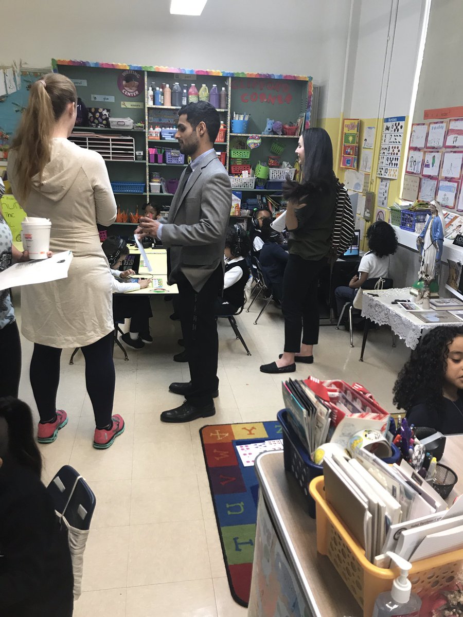 StephenRSanchez's tweet image. Mr. Monroy and Miss Fondacaro joined me visiting St. Ann's @stannschoolnyc to learn more about blended learning.  #CatholicSchools #learning