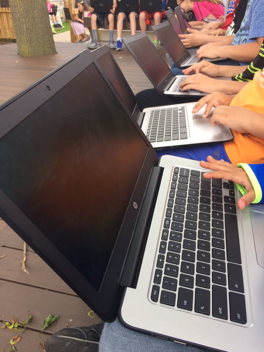 Thank you for our Learning Tree. It is where we like to be! <a href="/roadrunnersrule/">Lessenger Elementary</a> #WeAreLamphere