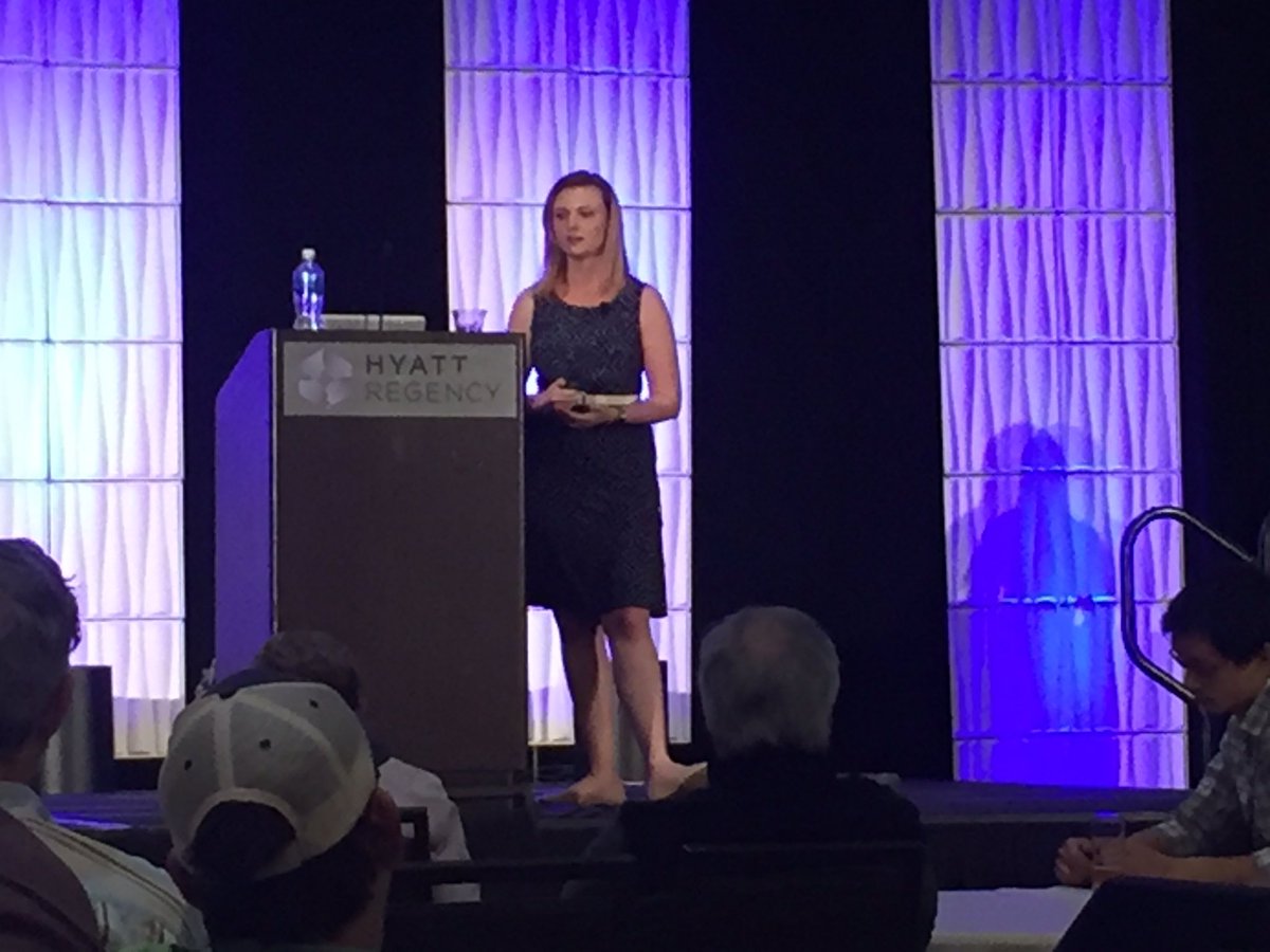 #learning reduces uncertainty <a href="/lissijean/">Melissa Perri</a> #AgileHR #MHA17