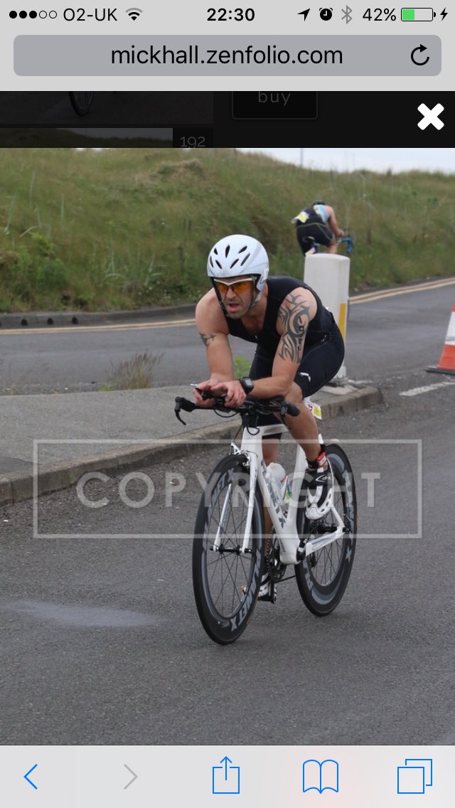 Summerwine_Tri's tweet photo. The tank is empty #legsofjelly just missed out on podium by 8's. #neverletanyoneovertakemeagain https://t.co/I0msTb01US