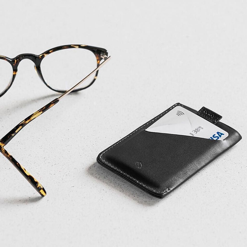 softer_volumes's tweet photo. Card Sleeve by @bellroy. #bellroy #mybellroy --
📷@bellroy https://t.co/ZO3oALmU4t https://t.co/zbxByJgRsr