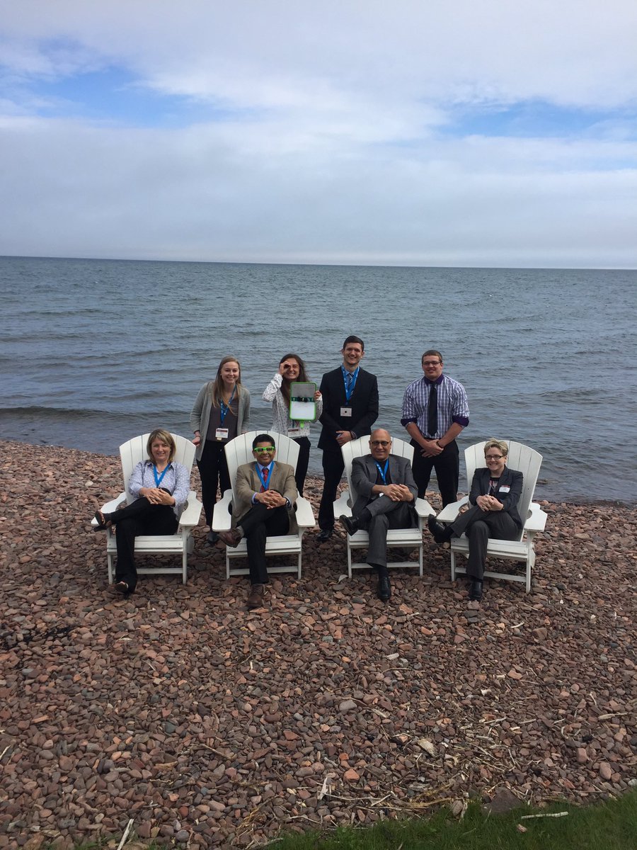 equalman's tweet image. #photogenius RT @SCSUSAAC: We can see clearly now with our  #NSICSAACSummit shades #KnowledgeIsPower @equalman