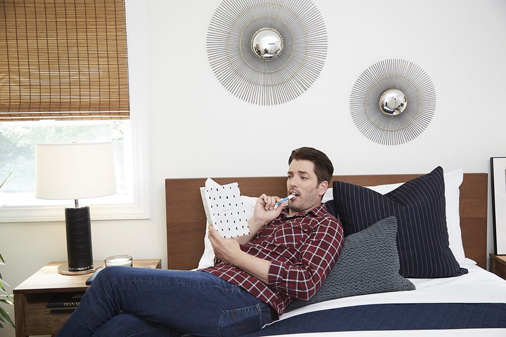 Wondering what you can do to get through the week? We have the answer: watch a new episode of #BuyingAndSelling tomorrow on <a href="/hgtv/">HGTV</a> (US)! 9pm