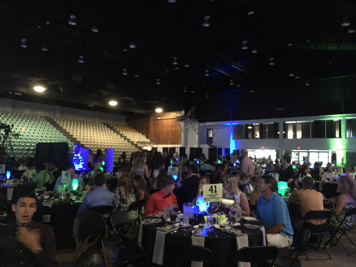 htpreps's tweet photo. #htpreps #bestofhtpreps https://t.co/cNaavfWu1G